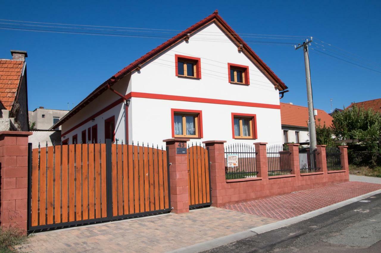 Apartmán U Fuxů Zleby Exterior foto